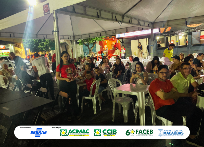 O GRANDE SORTEIO E O BINGO DO FESTIVAL DE PRÊMIOS DO NATAL DA ACIMAC É REALIZADO