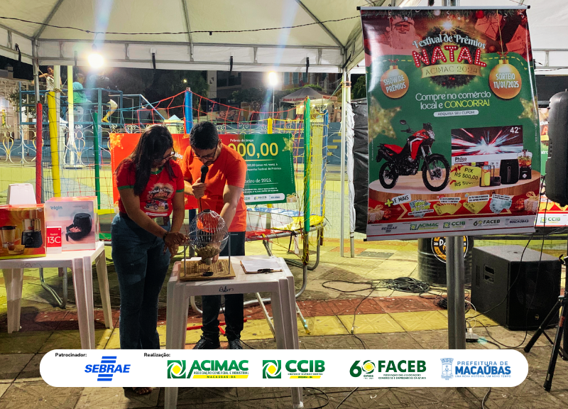 O GRANDE SORTEIO E O BINGO DO FESTIVAL DE PRÊMIOS DO NATAL DA ACIMAC É REALIZADO