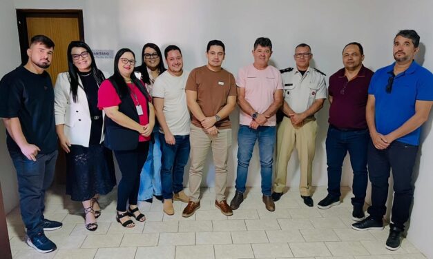 ACIMAC E PREFEITURA MUNICIPAL SE REÚNEM PARA DEBATER MELHORIAS E PROJETOS PARA O COMÉRCIO LOCAL